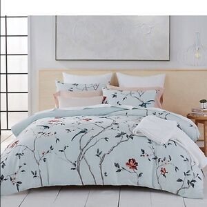 Akira 3-Piece 300-Thread Count Duvet Cover Set
